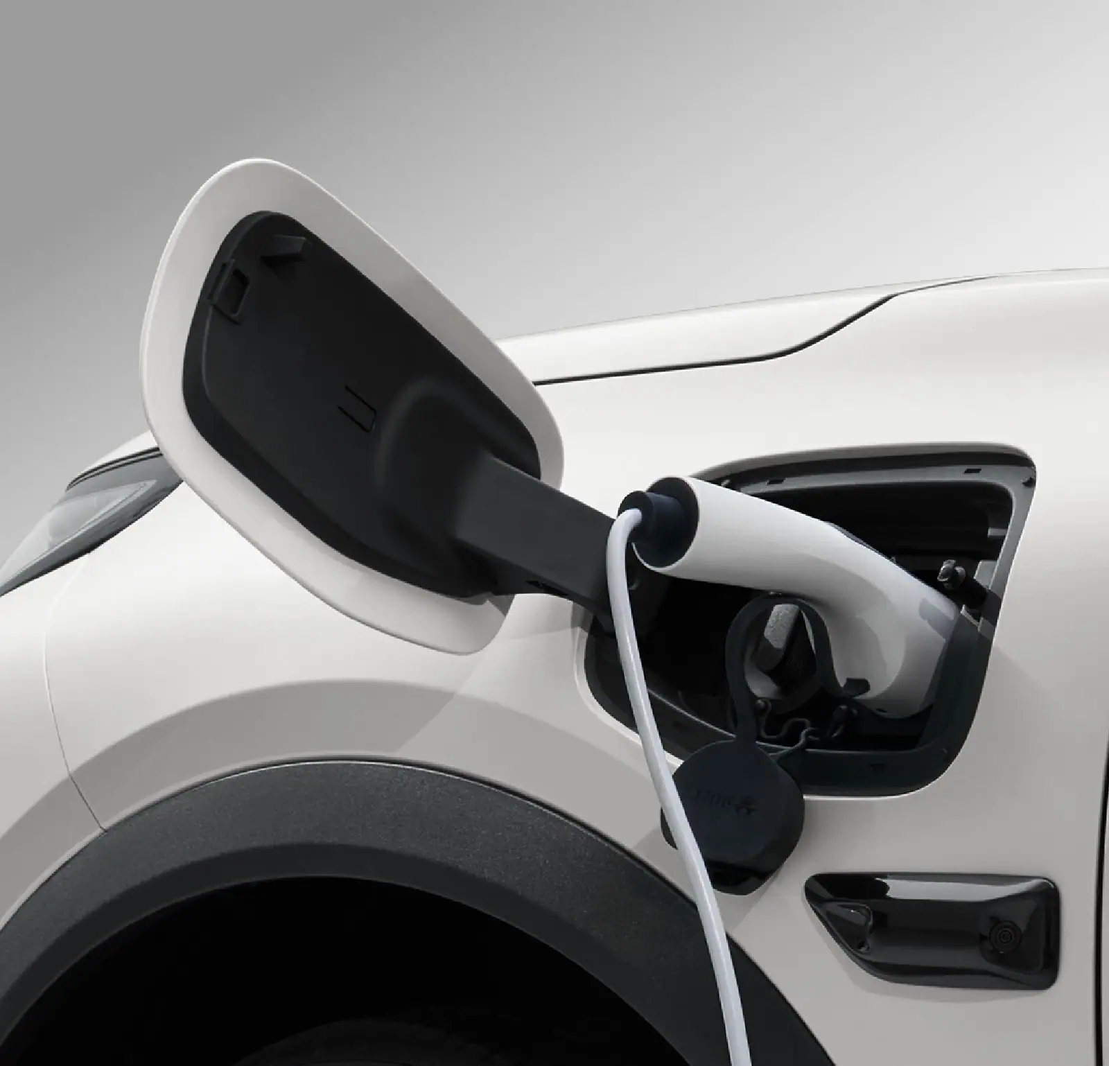 3C Fast Charging (30-80% in 15 min)
